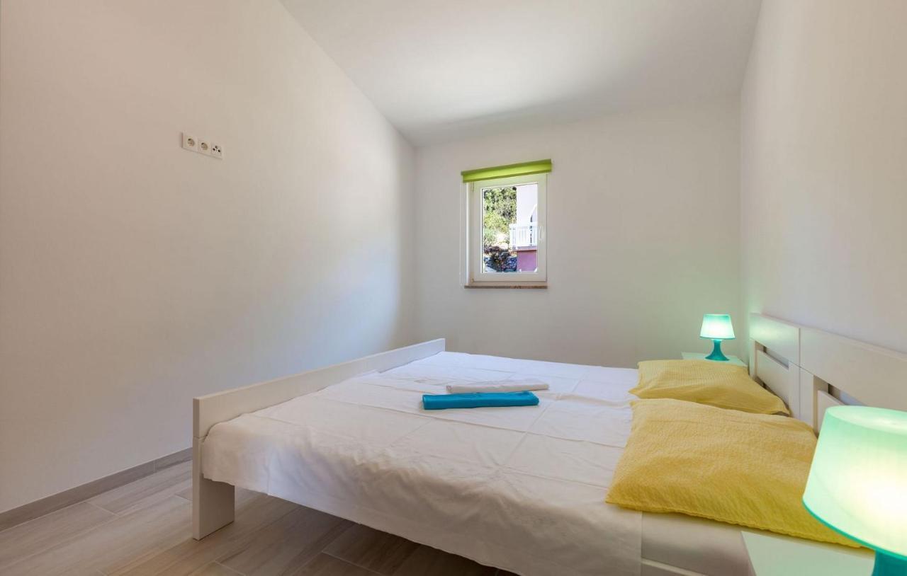 Apartments With A Parking Space Stanici, Omis - 17894 Ruang foto
